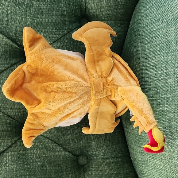 Pokemon Pikachu Dressed as Charizard Plush - Picture 3 of 9